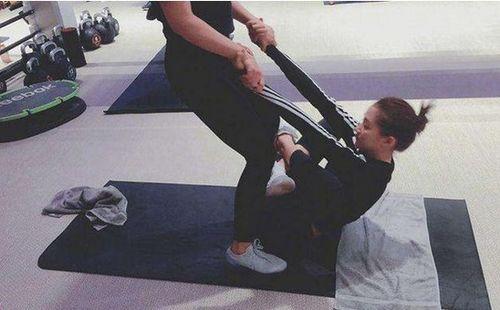 王同学健身吃瓜,瓜果相伴，健康生活新篇章